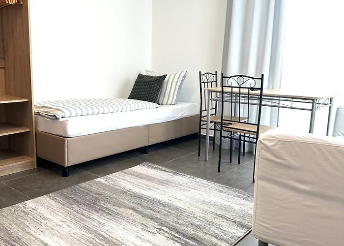 Gemuetliches Doppelzimmer Gemeinschaftsbad Homestay szállás *