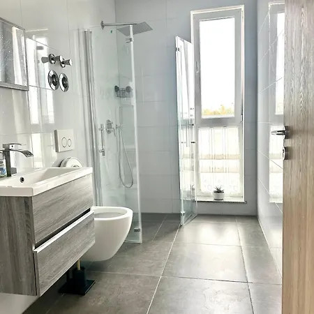 Gemuetliches Doppelzimmer Gemeinschaftsbad * Dingolfing