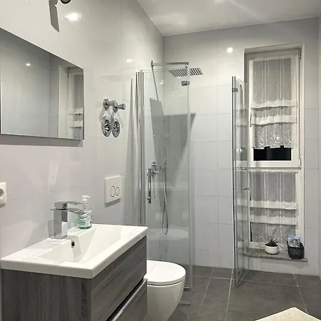 Gemütliches Doppelzimmer Gemeinschaftsbad