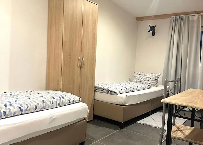 Gemuetliches Doppelzimmer Gemeinschaftsbad * Dingolfing